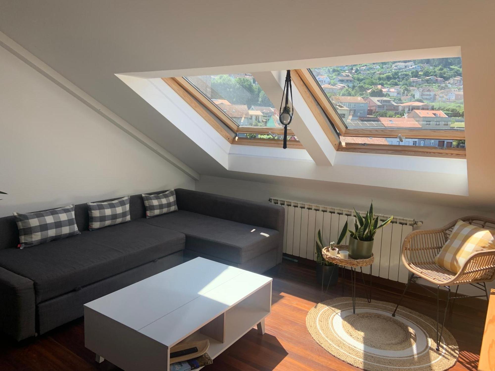 Centrico A 50m De La Playa Apartment Bueu